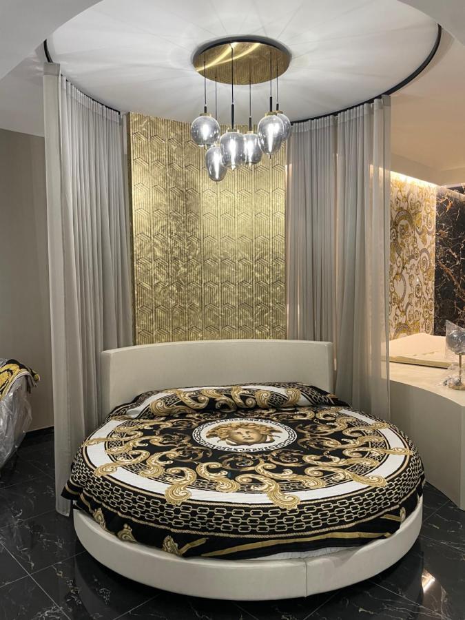 Versace Luxury Room Corleone Extérieur photo
