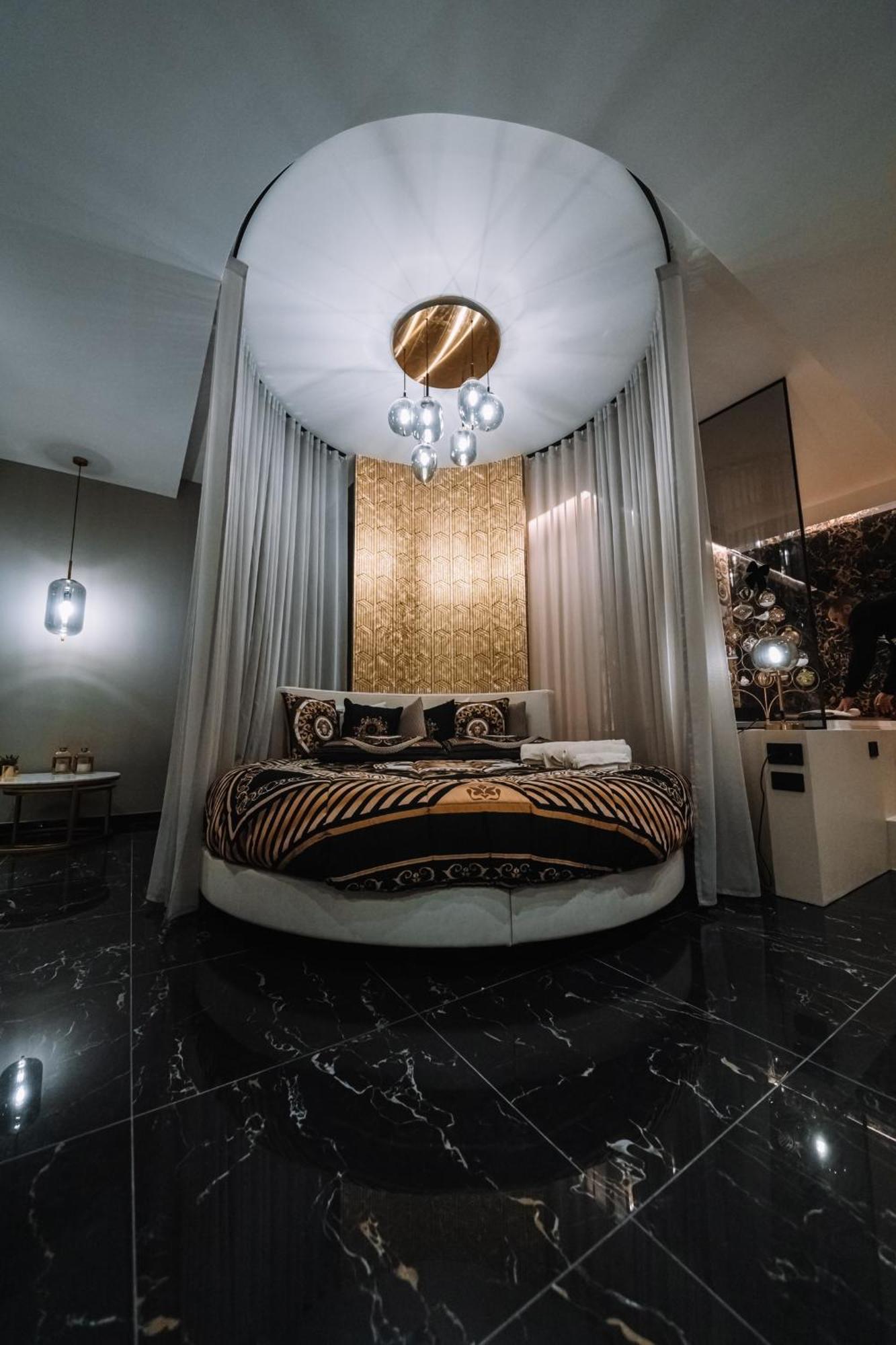Versace Luxury Room Corleone Extérieur photo