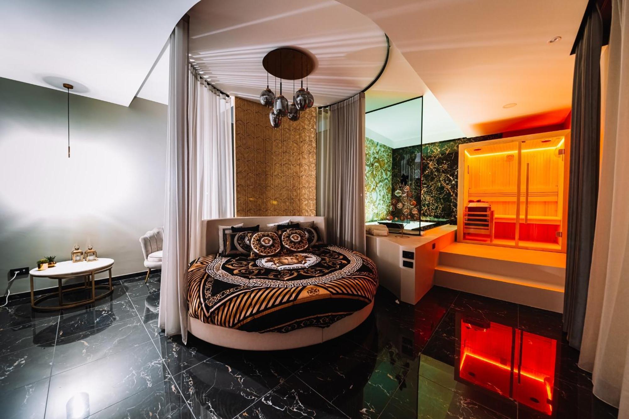 Versace Luxury Room Corleone Extérieur photo
