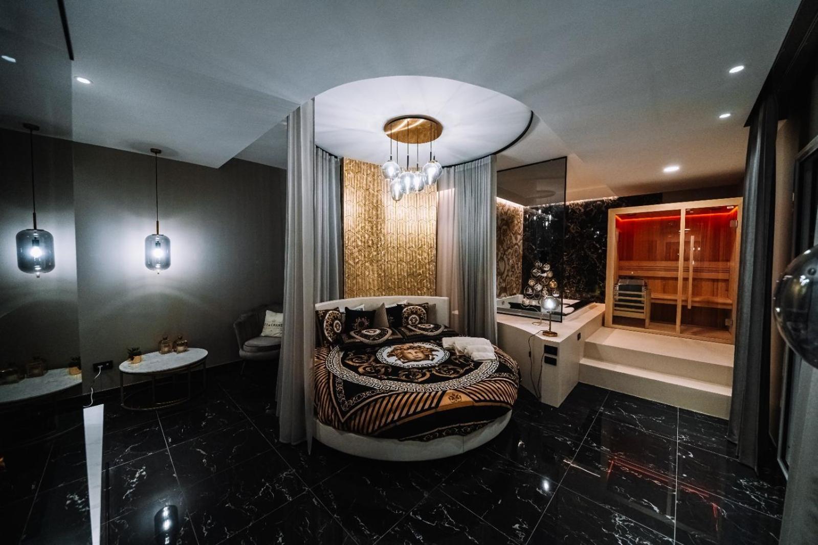 Versace Luxury Room Corleone Extérieur photo