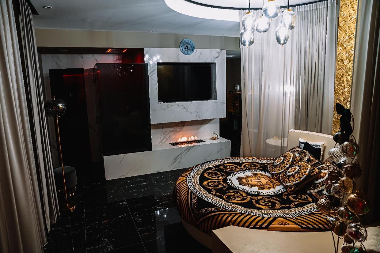 Versace Luxury Room Corleone Extérieur photo